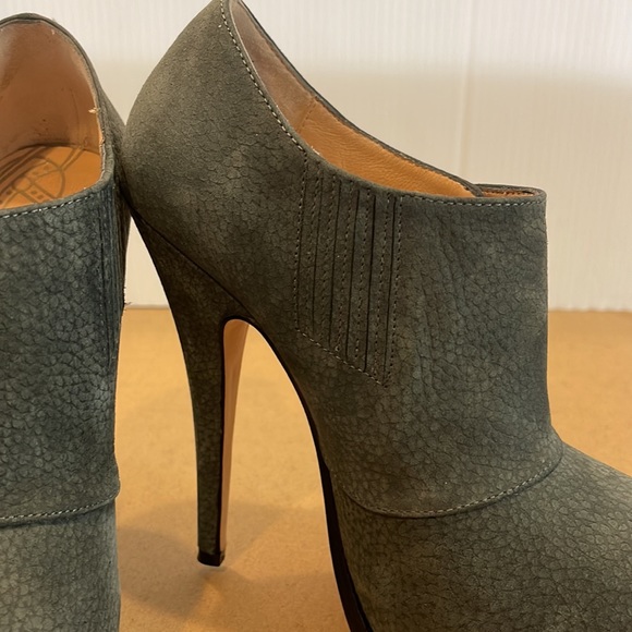 Vivienne Westwood Heels - Picture 7 of 8